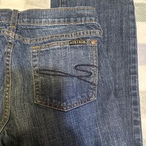 Stetson Women's Straight Leg Jeans - Classic Denim size 6 long